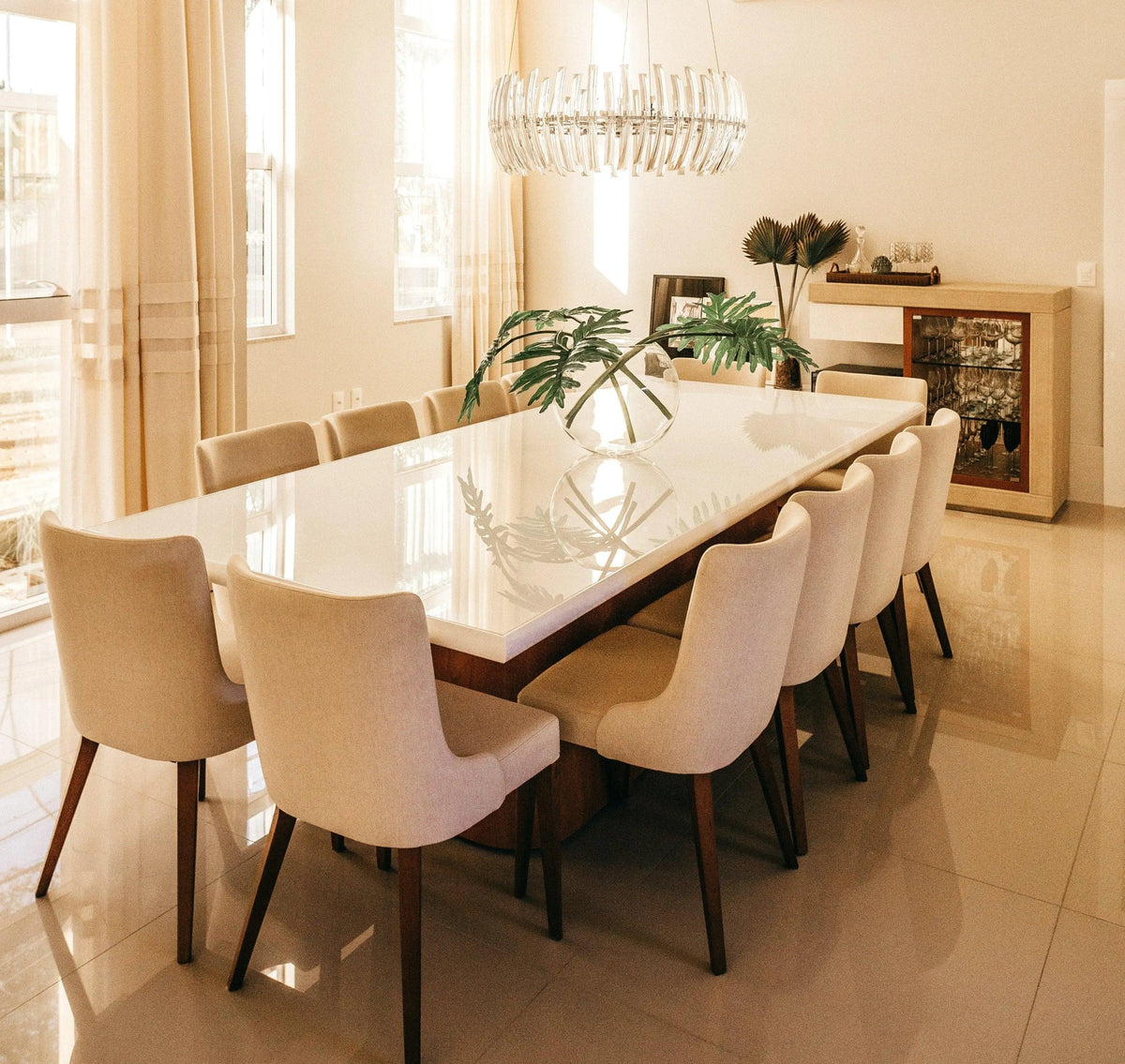 The elegance of a Glass Rectangular Dining Table in the UK - UK Beds Direct ltd
