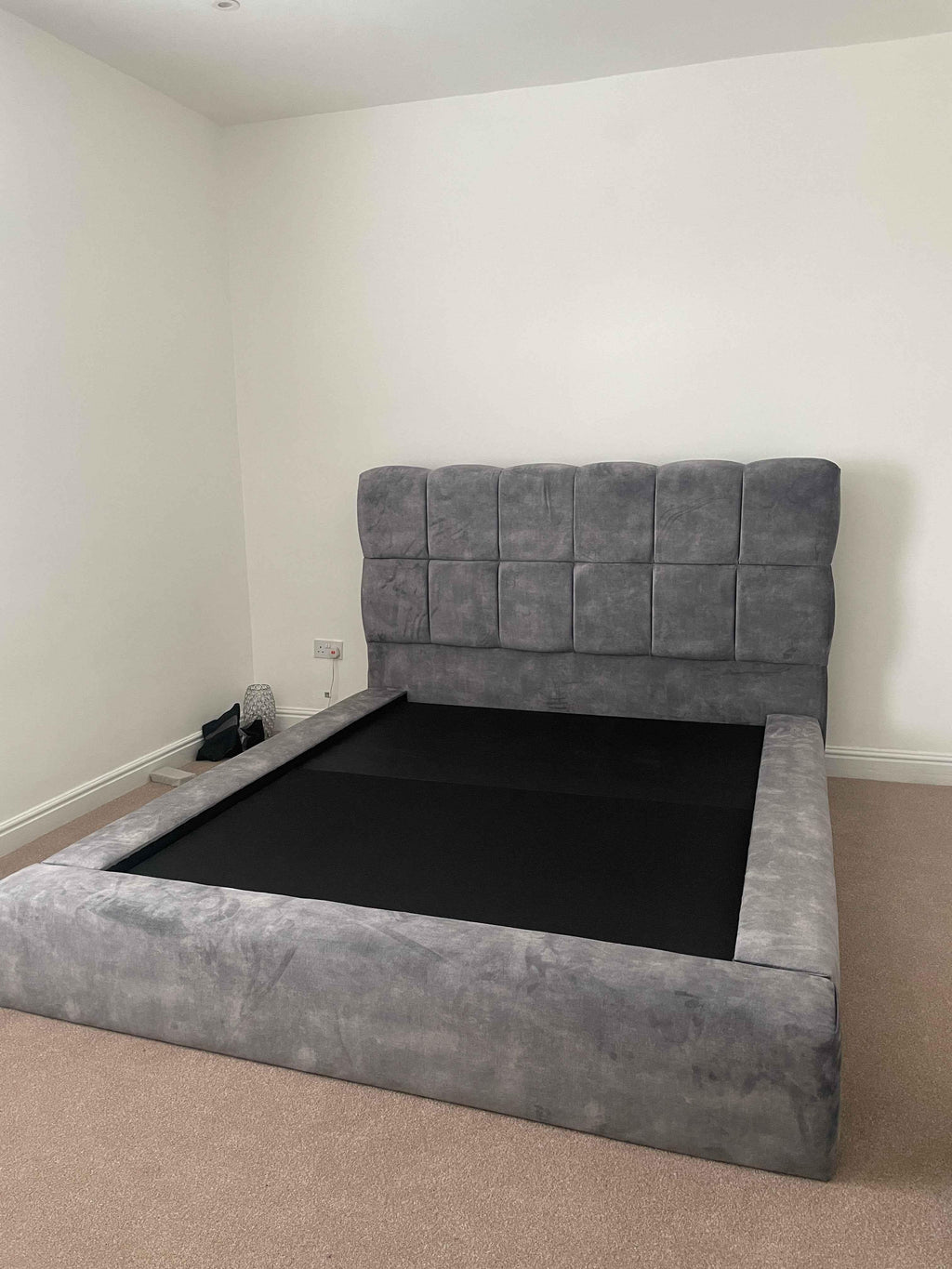 Elora Ambassador Bed